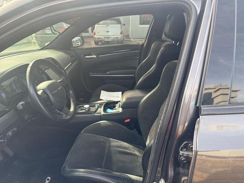 Granite Crystal Metallic Clearcoat 2017 Chrysler 300 S