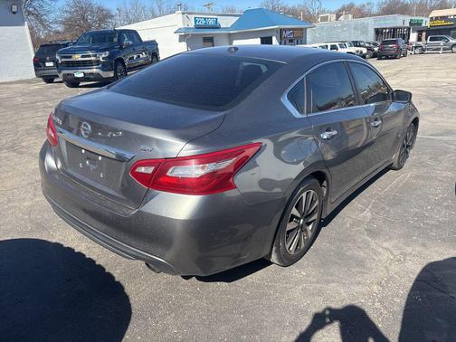 2018 Nissan Altima 2.5 SV