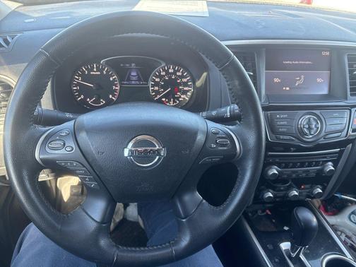 2020 Nissan Pathfinder SV 4WD