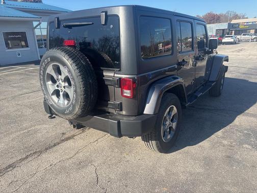 2018 Jeep Wrangler JK Unlimited Sahara