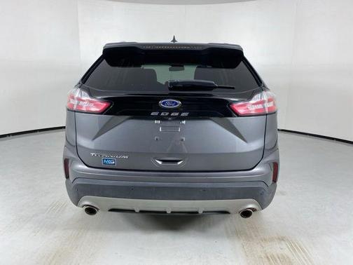 Carbonized Gray Metallic 2021 Ford Edge Titanium