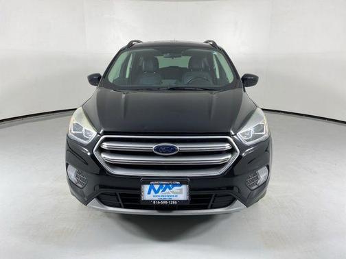 Ruby Red Metallic Tinted Clearcoat 2017 Ford Escape SE
