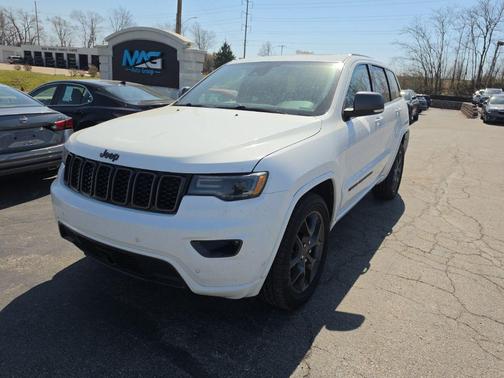 Bright White Clearcoat 2021 Jeep Grand Cherokee 80th Anniversary 4x4