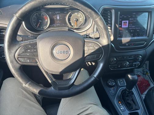2019 Jeep Cherokee Trailhawk Elite