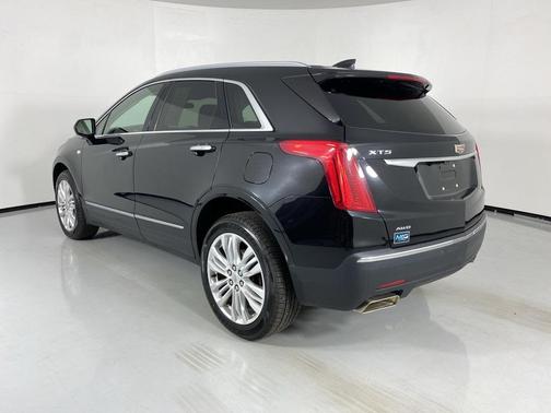 2018 Cadillac XT5 Premium Luxury