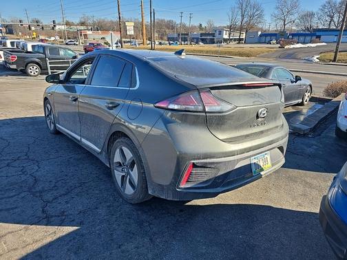 2021 Hyundai IONIQ Hybrid SEL