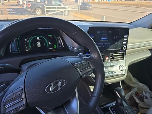 2021 Hyundai IONIQ Hybrid SEL