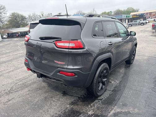 2016 Jeep Cherokee Trailhawk