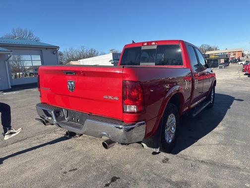 2018 RAM 1500 SLT