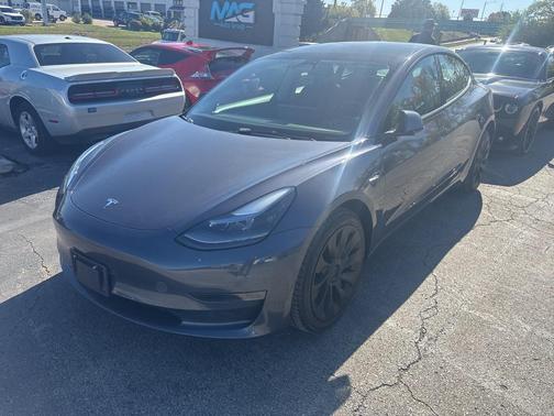 2023 Tesla Model 3 Standard Range