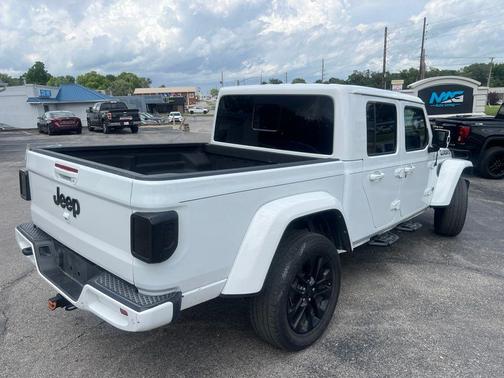 Bright White Clearcoat 2021 Jeep Gladiator High Altitude 4x4