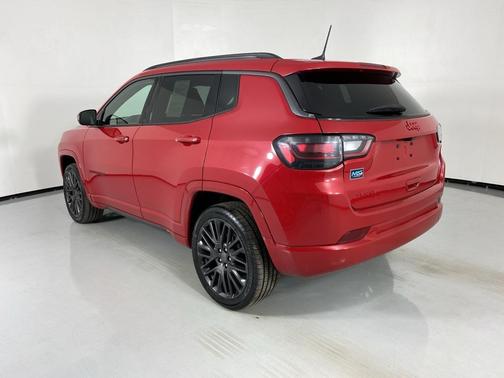 2022 Jeep Compass (RED) Edition 4x4