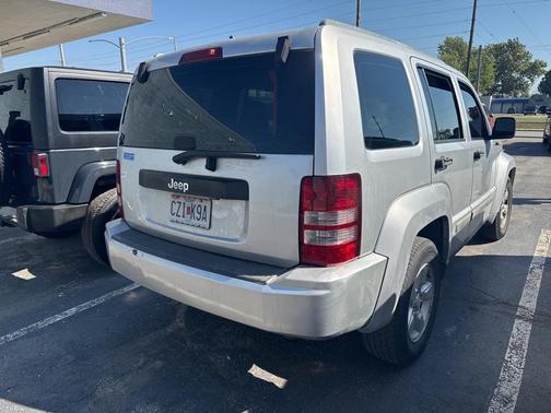 2011 Jeep Liberty Sport