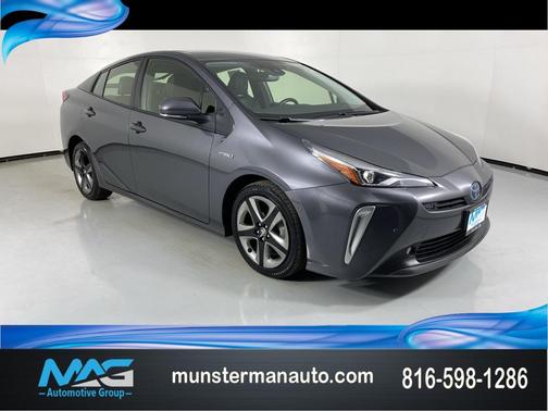 2022 Toyota Prius XLE