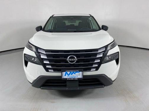 Glacier White 2024 Nissan Rogue S