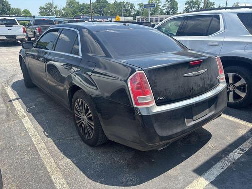 Gloss Black 2014 Chrysler 300 S