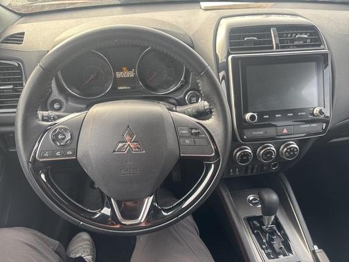 2024 Mitsubishi Outlander Sport 2.0 ES