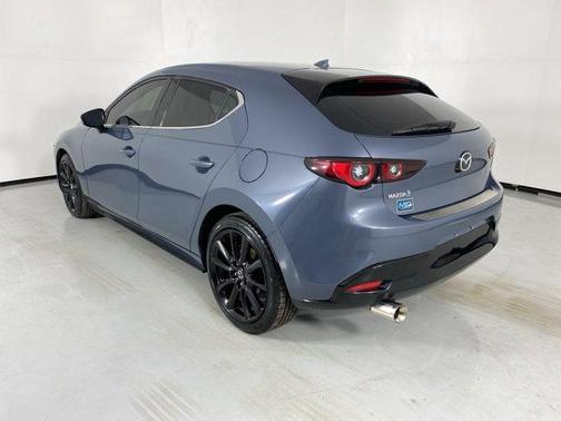 2022 Mazda Mazda3 FWD w/Premium Package