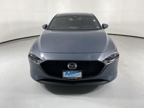2022 Mazda Mazda3 FWD w/Premium Package
