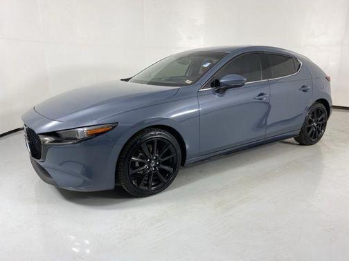 2022 Mazda Mazda3 FWD w/Premium Package