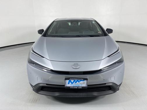 2023 Toyota Prius LE