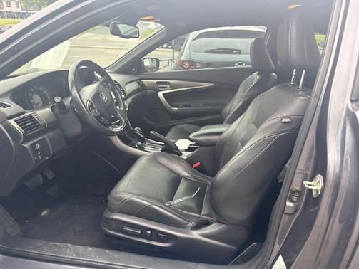 Modern Steel 2017 Honda Accord EX-L w/Navigation & Honda Sensing