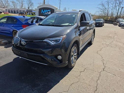 2017 Toyota RAV4 Hybrid Limited