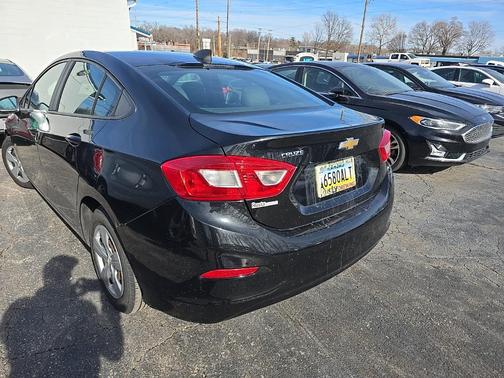 2017 Chevrolet Cruze LS