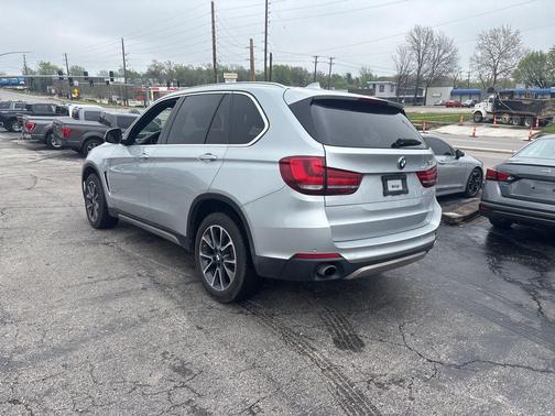 Glacier Silver Metallic 2017 BMW X5 xDrive35i