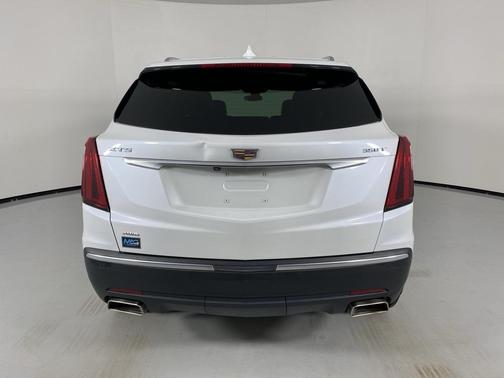 2022 Cadillac XT5 Luxury