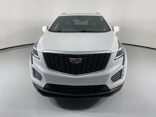 2022 Cadillac XT5 Luxury