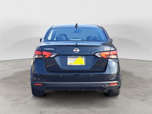 2024 Nissan Versa 1.6 SV