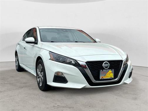 2022 Nissan Altima 2.5 S