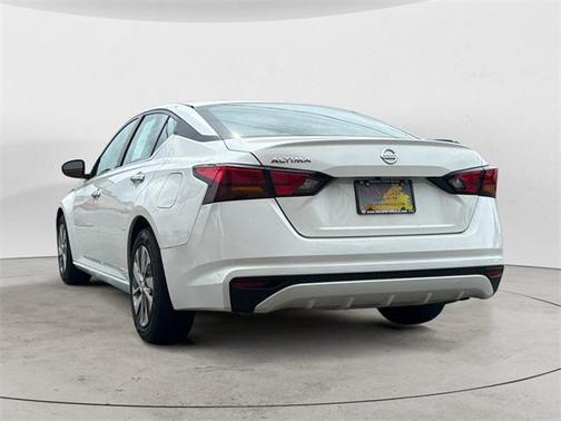 2022 Nissan Altima 2.5 S
