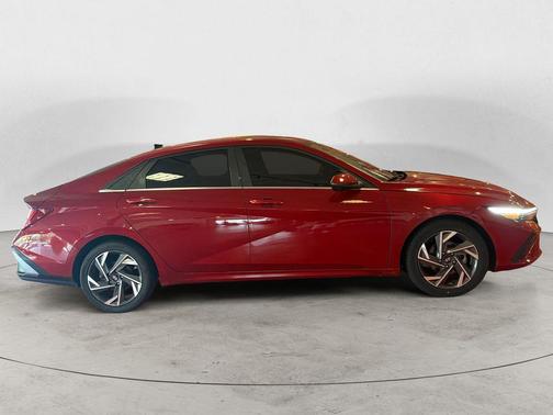 Ultimate Red 2024 Hyundai ELANTRA Limited