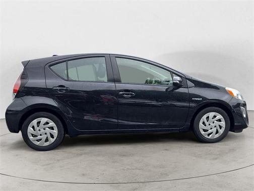 2016 Toyota Prius c Two