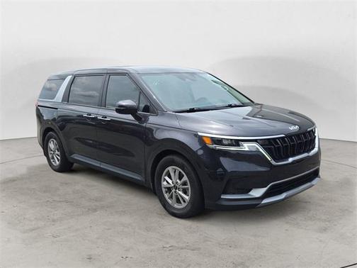 2022 Kia Carnival LXS