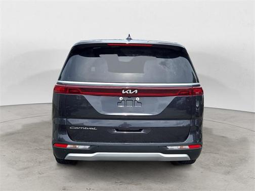 2022 Kia Carnival LXS