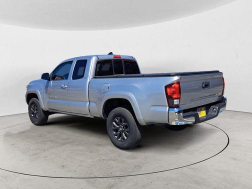 Celestial Silver Metallic 2022 Toyota Tacoma SR5