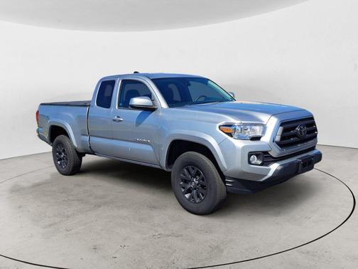 Celestial Silver Metallic 2022 Toyota Tacoma SR5