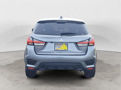 2024 Mitsubishi Outlander Sport SE