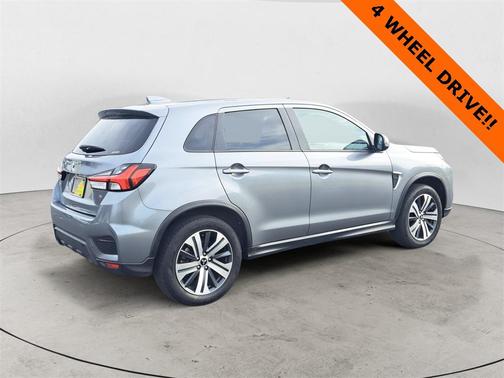 2024 Mitsubishi Outlander Sport SE