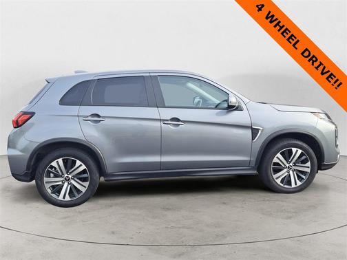 2024 Mitsubishi Outlander Sport SE