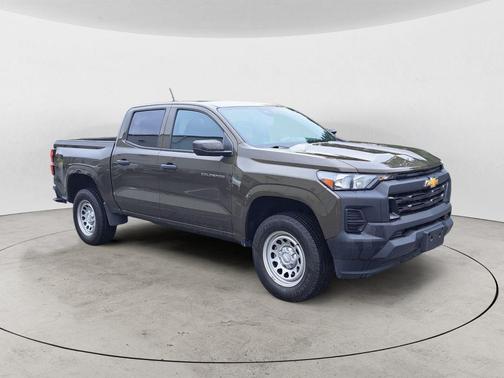 Harvest Bronze Metallic 2023 Chevrolet Colorado WT