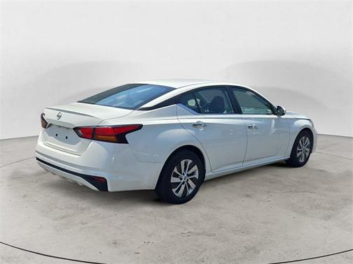 2023 Nissan Altima S FWD