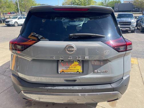 Boulder Gray Pearl 2023 Nissan Rogue SL