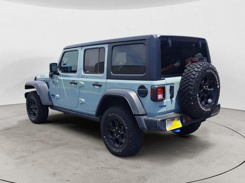 Earl Clearcoat 2023 Jeep Wrangler 4xe Base