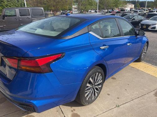 Bluestone Pearl 2025 Nissan Altima 2.5 SV