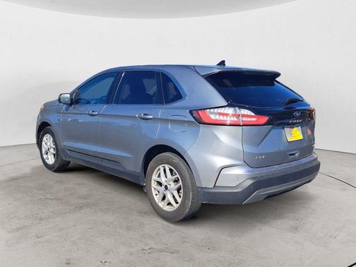 Silver Metallic 2024 Ford Edge SEL