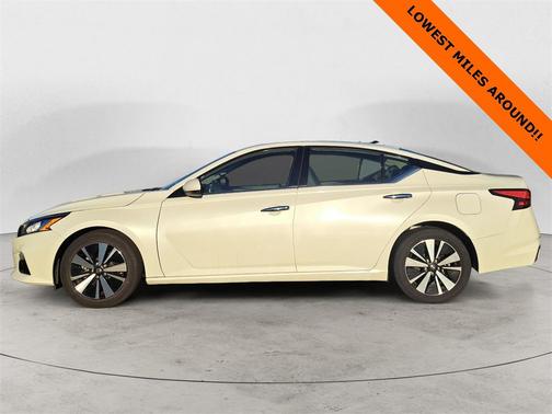 2022 Nissan Altima 2.5 SL
